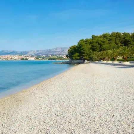 아파트 A7 - Apt With 2 Balconies 5 Min Walking To Beach *