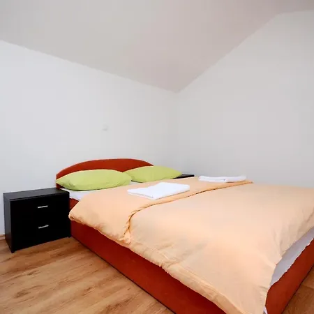 A7 - Apt With 2 Balconies 5 Min Walking To Beach 珀德垂那